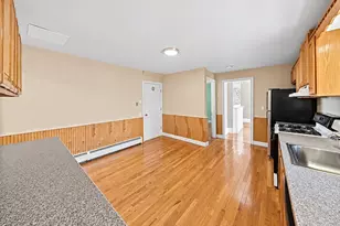 395 Lexington St, Newton, MA 02466 - Photo 3