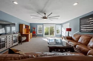 41 Oak Leaf Rd, Fitchburg, MA 01420 - Photo 35
