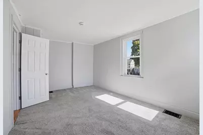 24 Collins, Amesbury, MA 01913 - Photo 13