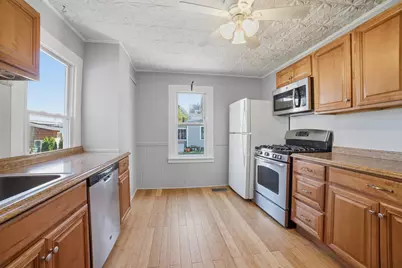 24 Collins, Amesbury, MA 01913 - Photo 3