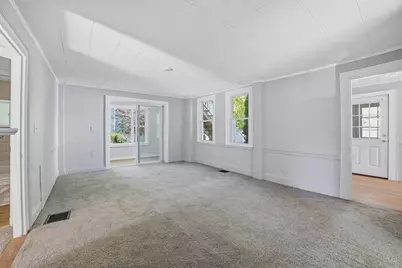 24 Collins, Amesbury, MA 01913 - Photo 5