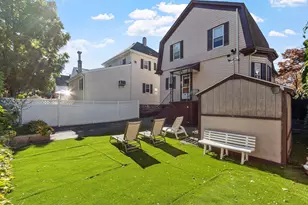 25 Herbert St, Everett, MA 02149 - Photo 3