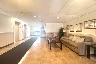 4975 Washington St, Boston, MA 02132 - Photo 19