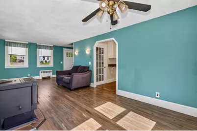 428 W Union St, East Bridgewater, MA 02333 - Photo 9