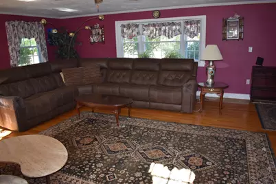 107 Arbutus Avenue, Braintree, MA 02184 - Photo 5