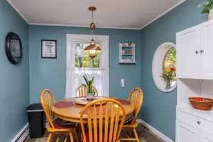 53 Elizabeth St, Gardner, MA 01440 - Photo 3