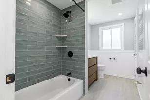 26 Whitin Ave, Revere, MA 02151 - Photo 5