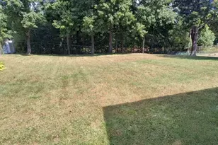 81 Beveridge Blvd, Westfield, MA 01085 - Photo 29