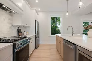 5 Ware St, Boston, MA 02125 - Photo 9