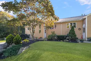 17 Cork Cir, Millville, MA 01529 - Photo 35