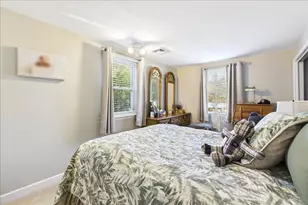 68 Old Mansion Ln, Whitman, MA 02382 - Photo 5