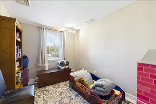 68 Old Mansion Ln, Whitman, MA 02382 - Photo 7