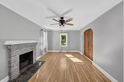 85 Quinapoxet Ln, Worcester, MA 01606 - Photo 9