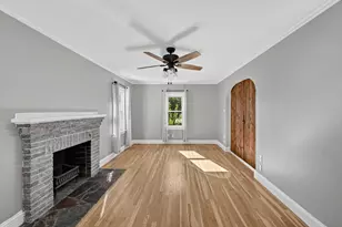 85 Quinapoxet Ln, Worcester, MA 01606 - Photo 9