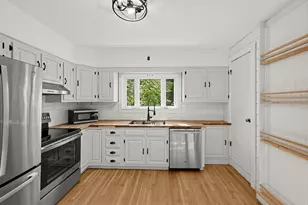 85 Quinapoxet Ln, Worcester, MA 01606 - Photo 5