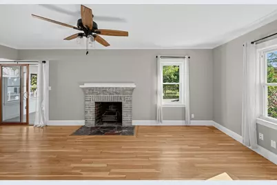 85 Quinapoxet Ln, Worcester, MA 01606 - Photo 11