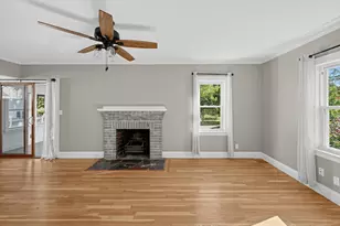 85 Quinapoxet Ln, Worcester, MA 01606 - Photo 11