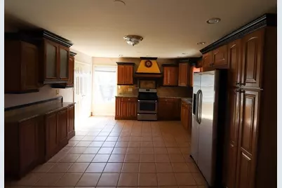 795 Salem #2, Malden, MA 02148 - Photo 3