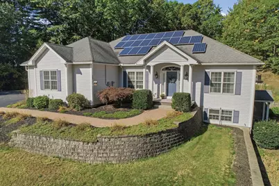 429 Wanoosnoc Road, Fitchburg, MA 01420 - Photo 1