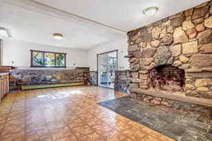 39 Buckman St, Woburn, MA 01801 - Photo 25