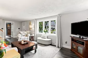 75 Myrtle St, Ashland, MA 01721 - Photo 5