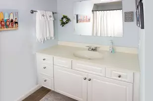 11 Dale St, East Longmeadow, MA 01028 - Photo 15
