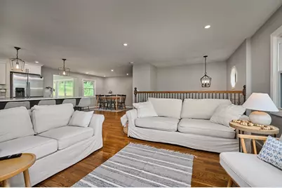 194 Pleasant St, East Longmeadow, MA 01028 - Photo 7