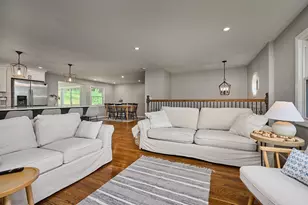 194 Pleasant St, East Longmeadow, MA 01028 - Photo 7