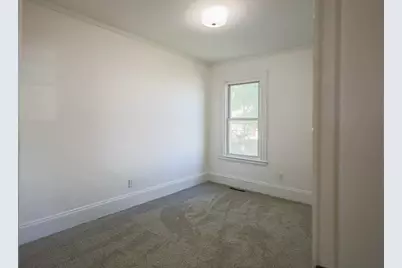 19 Central Street #1, Whitman, MA 02382 - Photo 5