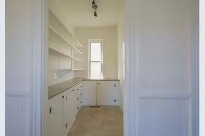 19 Central Street #1, Whitman, MA 02382 - Photo 7