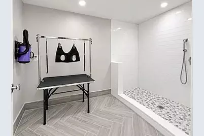 804 East 7th Street #103, Boston, MA 02127 - Photo 15