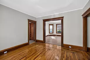 69 Crystal Ave, Springfield, MA 01108 - Photo 9