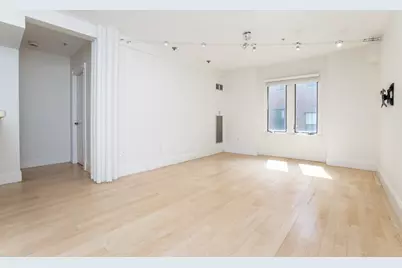 45-55 W Broadway #208, Boston, MA 02127 - Photo 5