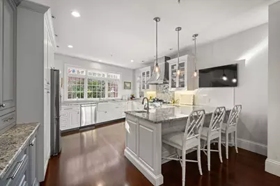 3 Mt Vernon Sq #2, Boston, MA 02108 - Photo 13