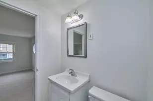 7 Lovett St, Salem, MA 01970 - Photo 17