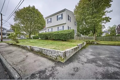 7 Lovett St, Salem, MA 01970 - Photo 25