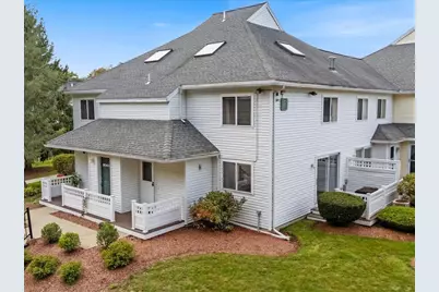 360 Littleton Rd #F2, Chelmsford, MA 01824 - Photo 1