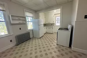 104 Falcon St, Boston, MA 02128 - Photo 25
