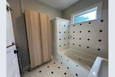 26 Grant Street #2, Boston, MA 02125 - Photo 33