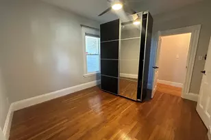 26 Grant St, Boston, MA 02125 - Photo 27