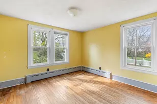 1292 Riverside Ave, Somerset, MA 02726 - Photo 9
