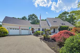119 North St, Mattapoisett, MA 02739 - Photo 1