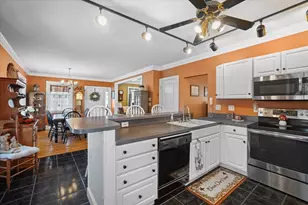 47 Dartmouth St, Worcester, MA 01604 - Photo 13
