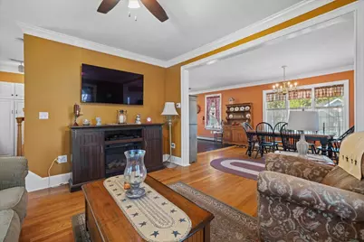 47 Dartmouth St, Worcester, MA 01604 - Photo 5