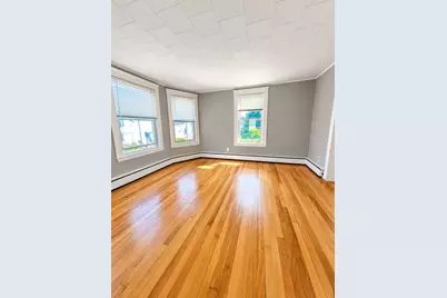 12 Lincoln St #2, Haverhill, MA 01830 - Photo 3