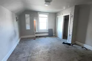 12 Lincoln St, Haverhill, MA 01830 - Photo 19