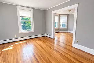 12 Lincoln St, Haverhill, MA 01830 - Photo 5