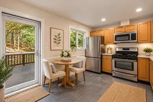 95 Anderer Ln, Boston, MA 02132 - Photo 11