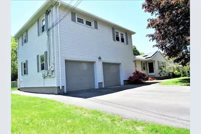 5 Bedford Dr, Grafton, MA 01536 - Photo 3
