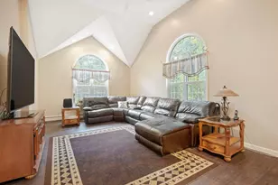 82A Daniels Rd, Charlton, MA 01507 - Photo 5